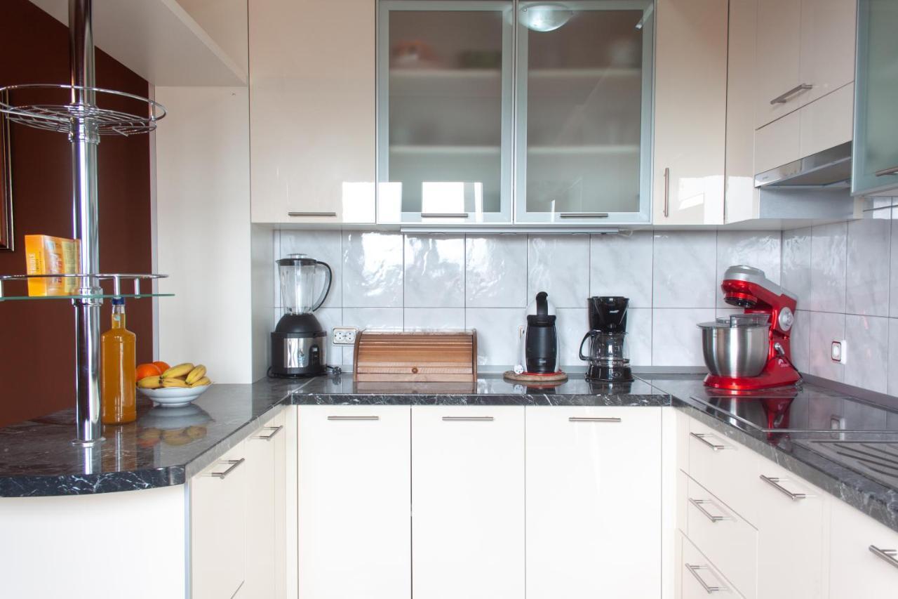 Apartment Juric Kastel Novi Bagian luar foto